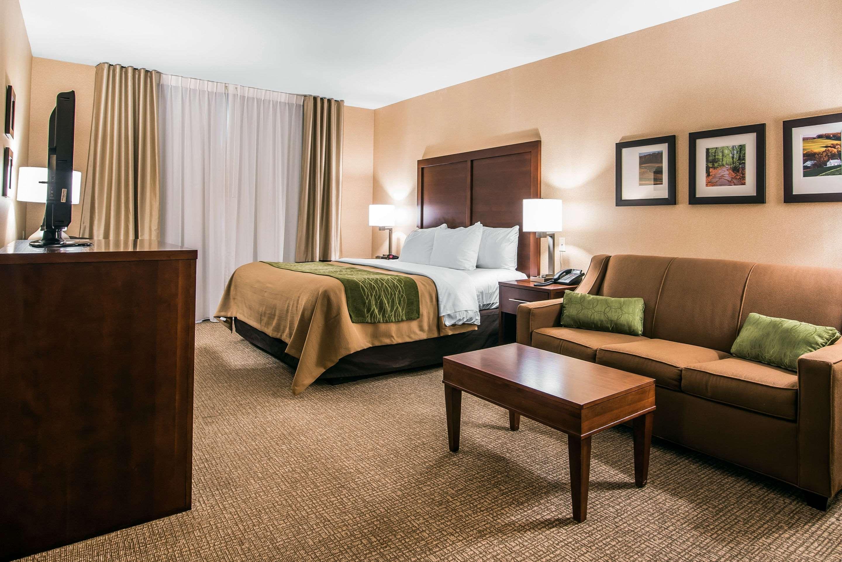 Quality Inn & Suites Towanda Exteriör bild