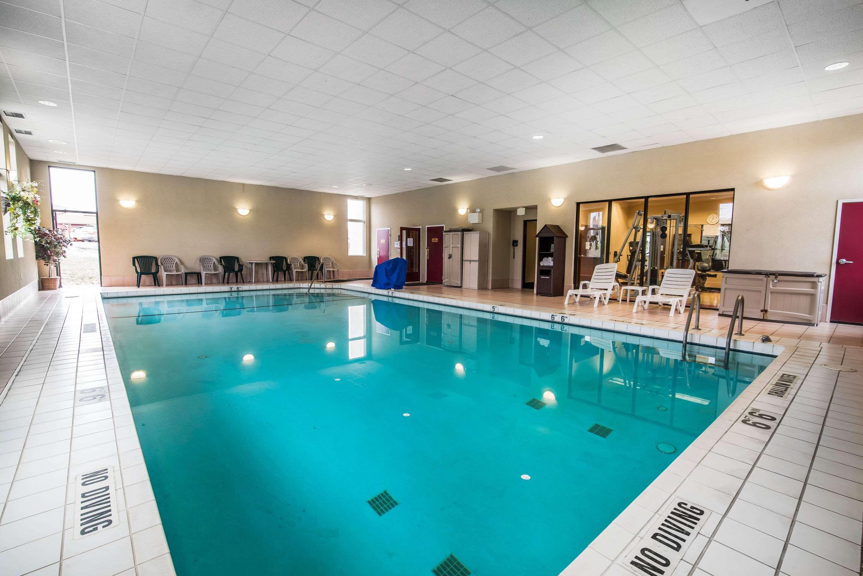 Quality Inn & Suites Towanda Exteriör bild